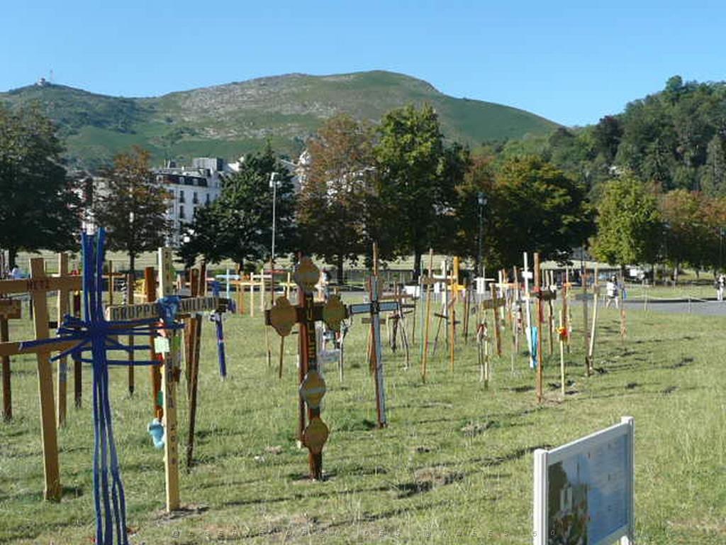 LOURDES 2010   (4).JPG